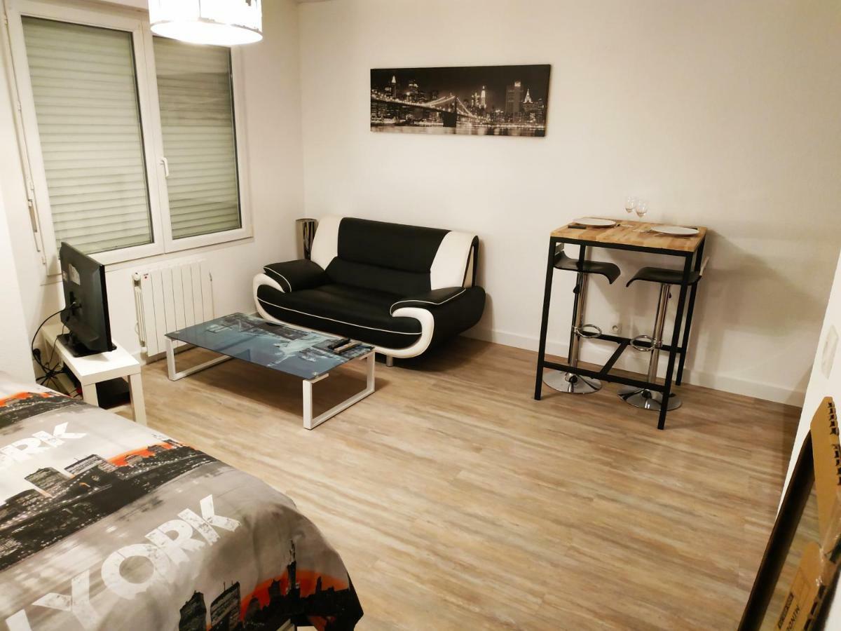 Le New York Bisontin Apartment Besancon Exterior photo